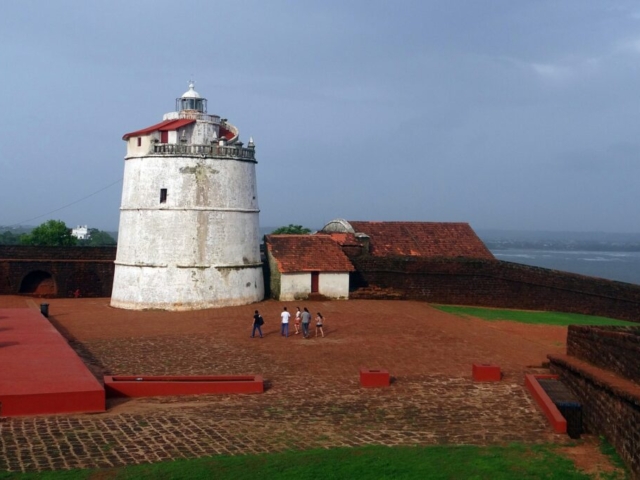 aguada-fort-385573_1280