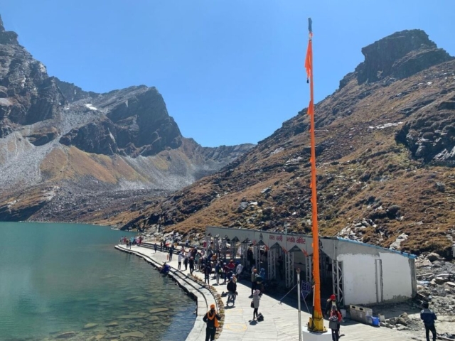 Hemkund-Sahib-5
